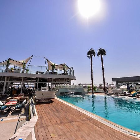 White Tower Private Apartment Beach View Mamaia Luaran gambar