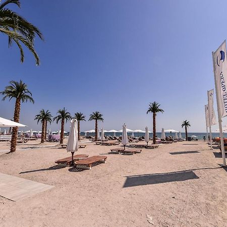 White Tower Private Apartment Beach View Mamaia Luaran gambar