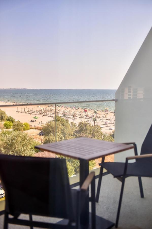 White Tower Private Apartment Beach View Mamaia Luaran gambar
